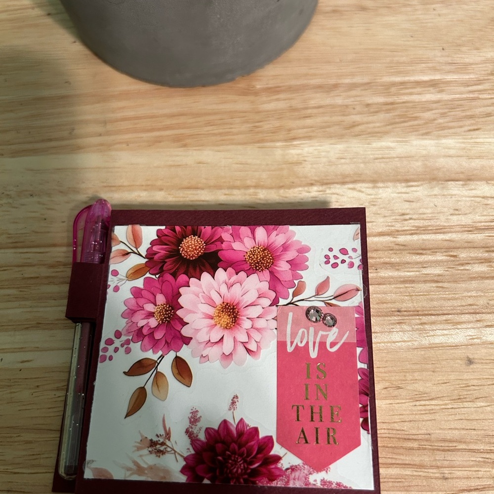 Colorful Floral Notepad Set with Pen - Picture 6 of 7